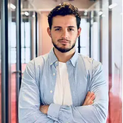 Portrait de Nathanaël Devillard, associé et responsable commercial de KAiSA